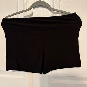 NWOT No Boundaries Soft Bike Short